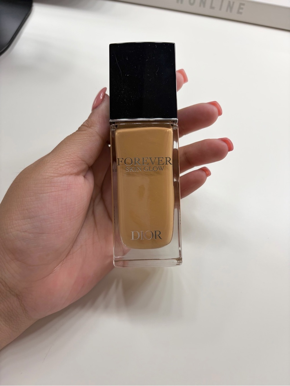 Dior 4W Forever Skin Glow Foundation